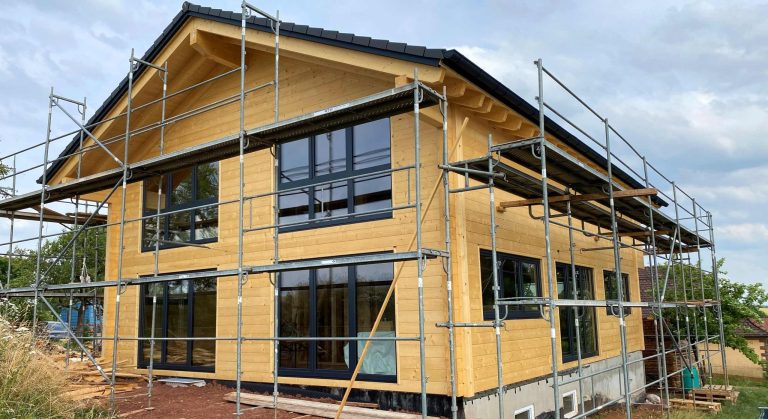 Blockhaus Baustelle in Bayern August 2023